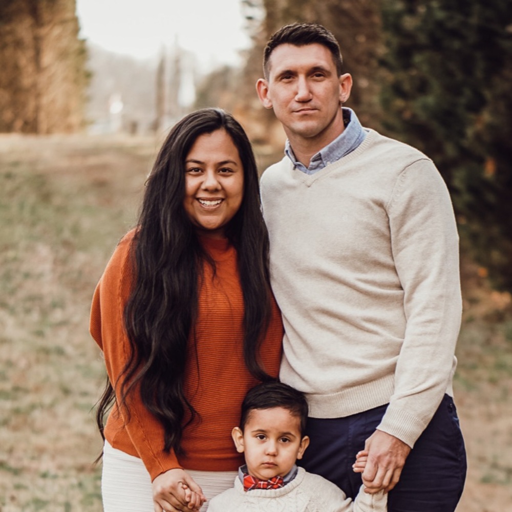 Meet your Posher, Claudia